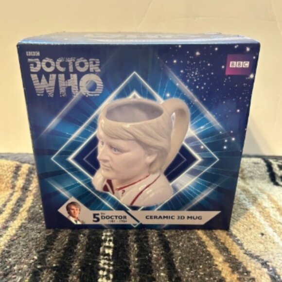Doctor Who 5th Doctor Peter Davison Ceramic 3D Toby Jug Mug NIB New in Box - Picture 1 of 2
